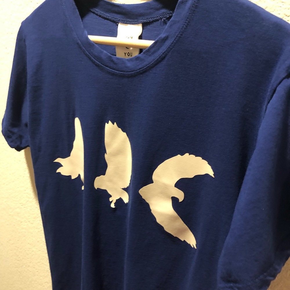 Bird Pattern Blue Shirt - Picture 2 of 4